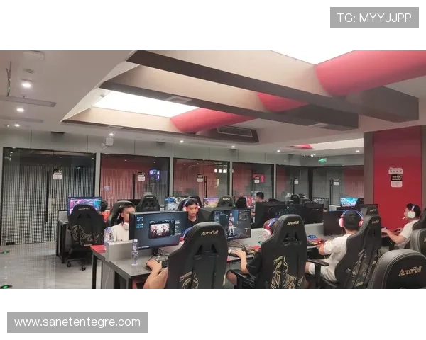 K8电竞官网提供专业的电竞比赛直播与赛事分析,满足玩家实时关注需求 K8电竞官网提供专业的电竞比赛直播与赛事分析,满足玩家实时关注需求
